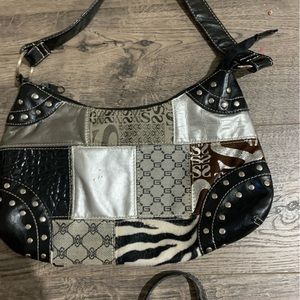 Shoulder bag